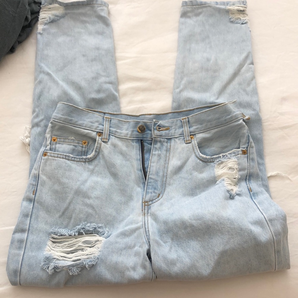 CARMAR RIPPED JEANS - Picture 5 of 6